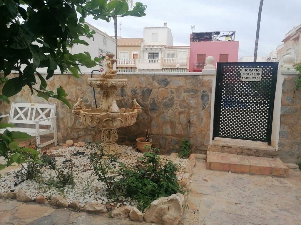 3 bedroom Villa for sale in Orihuela Costa with pool garage - € 160,000 (Ref: 8561142)