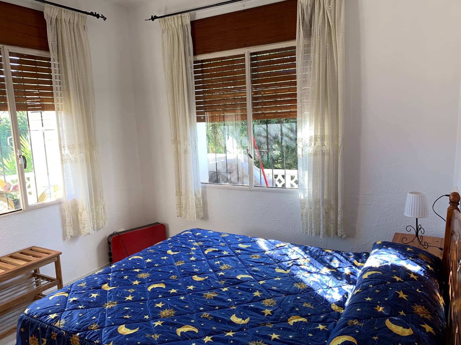 2 soverom Villa til leie i Campoamor med svømmebasseng garasje - € 700 (Ref: 8578073)