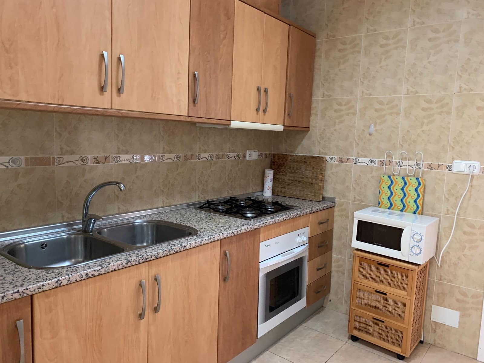 2 soverom Villa til leie i Campoamor med svømmebasseng garasje - € 700 (Ref: 8578073)