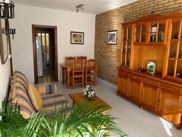 2 Zimmer Villa zu vermieten in Dehesa de Campoamor, Orihuela mit Pool Garage - 700 € (Ref: 8578073)