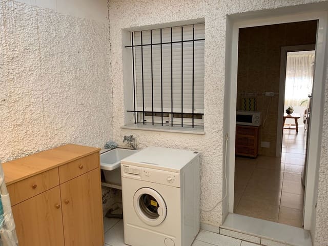 2 Zimmer Villa zu vermieten in Dehesa de Campoamor, Orihuela mit Pool Garage - 700 € (Ref: 8578073)