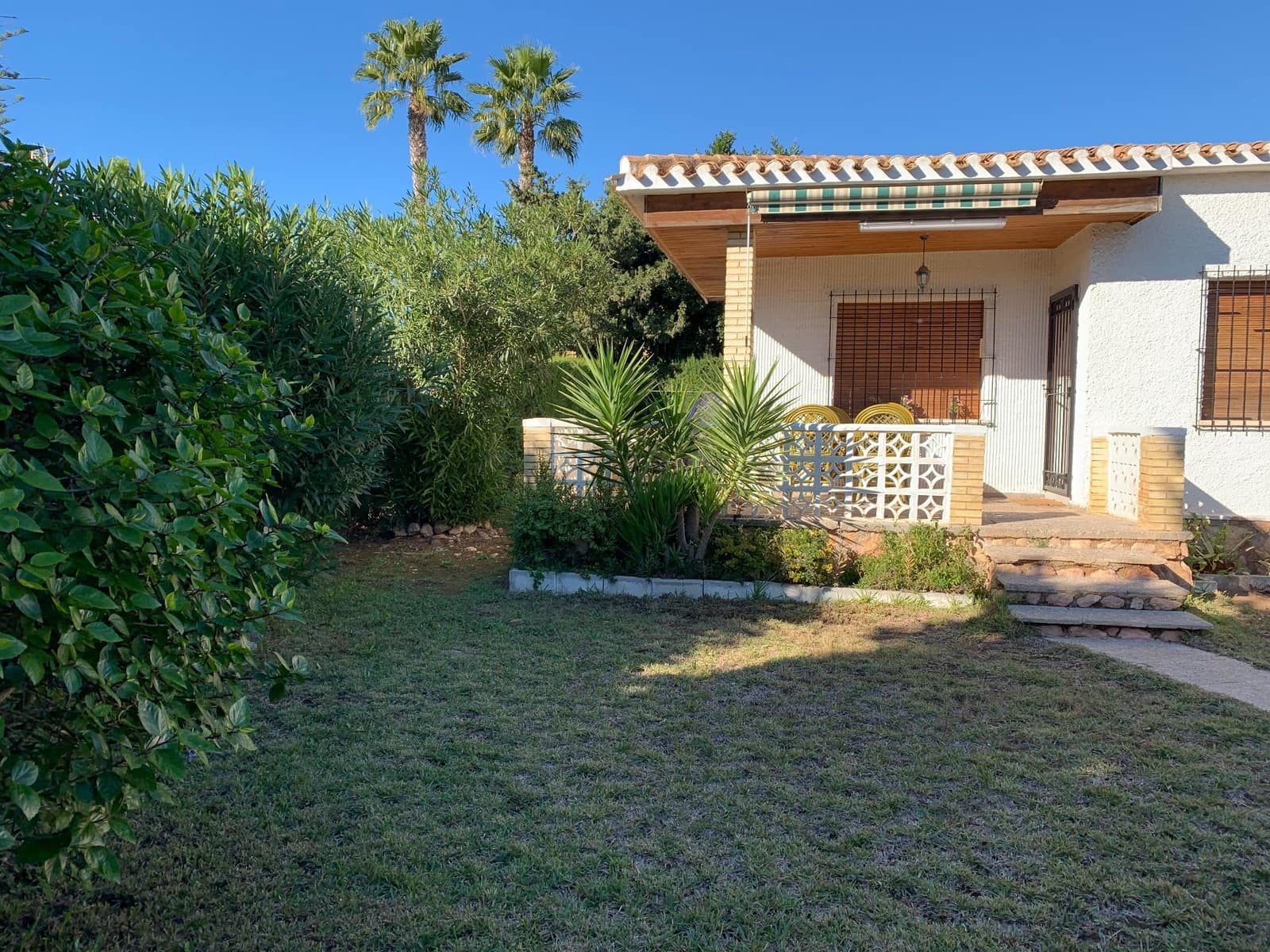 2 soverom Villa til leie i Campoamor med svømmebasseng garasje - € 700 (Ref: 8578073)