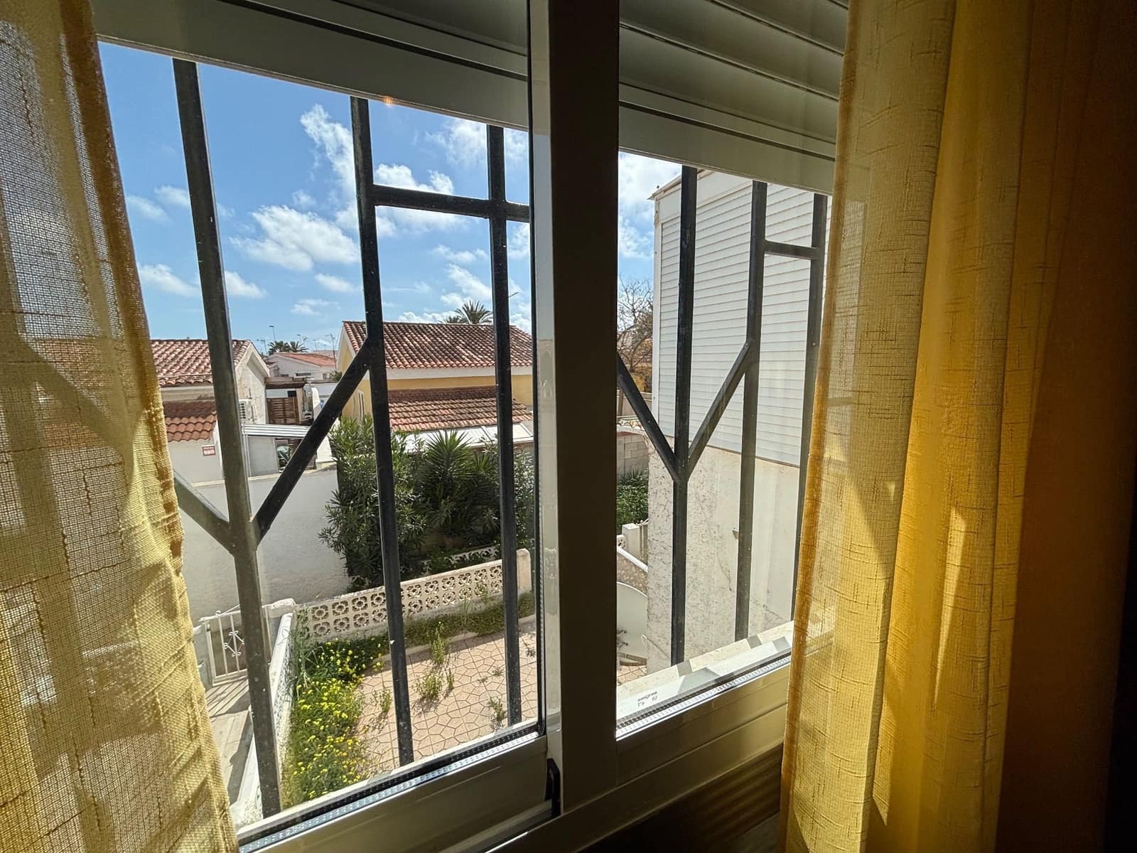 2 sypialnia Apartament do wynajęcia w Torrevieja - 700 € (Ref: 8938395)