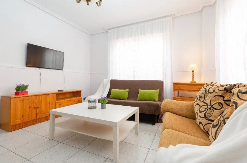 3 bedroom Apartment for sale in Torre de la Horadada - € 180,000 (Ref: 8939941)