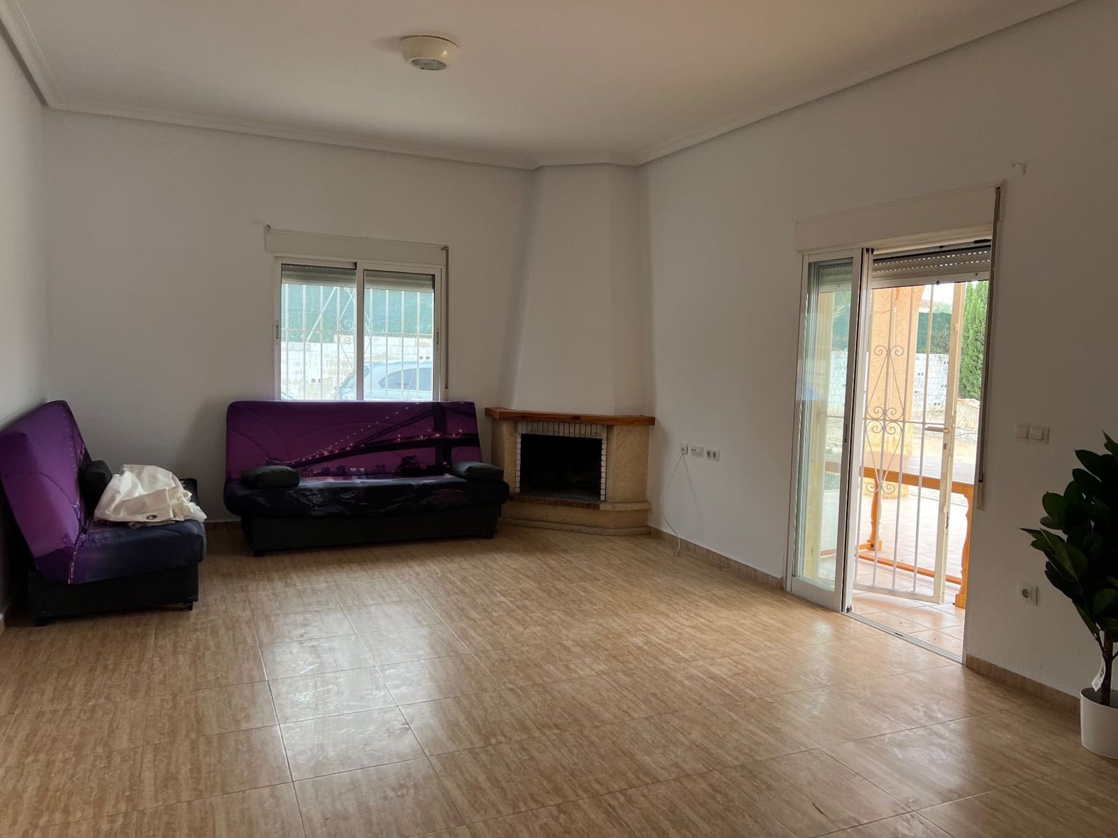 3 Zimmer Finca/Landgut zu vermieten in Crevillente / Crevillent mit Pool Garage - 1.600 € (Ref: 8954067)