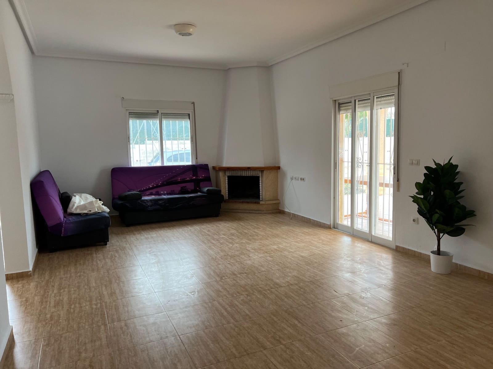 3 Zimmer Finca/Landgut zu vermieten in Crevillente / Crevillent mit Pool Garage - 1.600 € (Ref: 8954067)