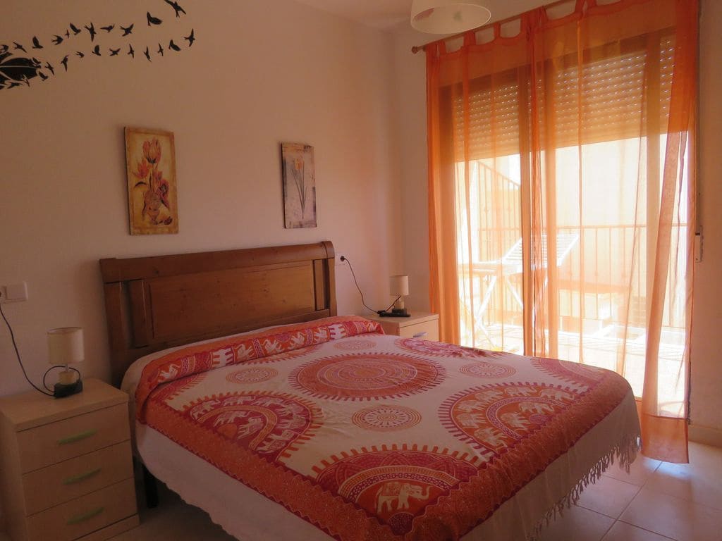 3 Zimmer Doppelhaus zu vermieten in Gran Alacant mit Pool Garage - 1.200 € (Ref: 8968014)