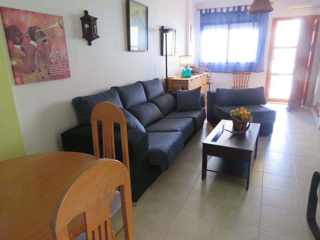 3 Zimmer Doppelhaus zu vermieten in Gran Alacant mit Pool Garage - 1.200 € (Ref: 8968014)
