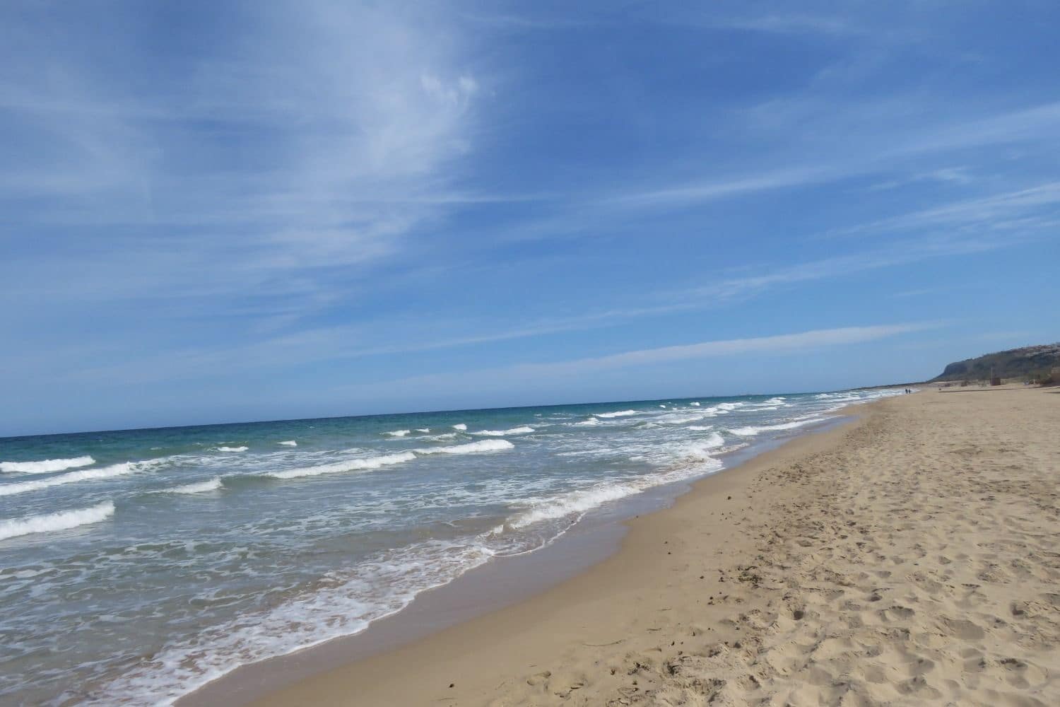 3 Zimmer Doppelhaus zu vermieten in Gran Alacant mit Pool Garage - 1.200 € (Ref: 8968014)