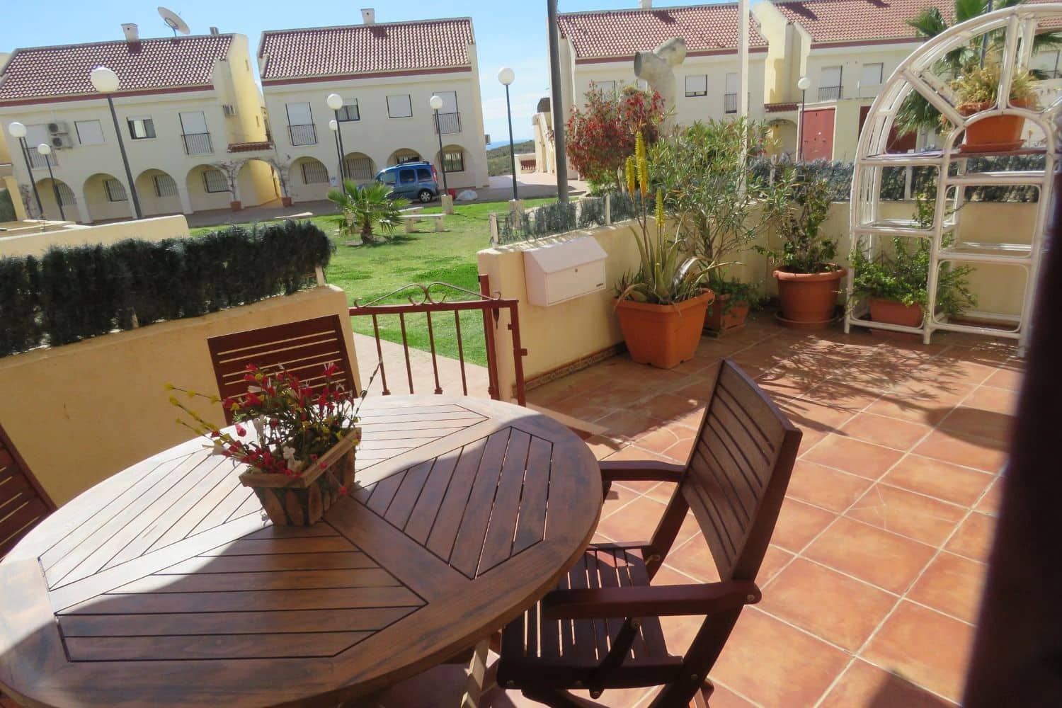 3 Zimmer Doppelhaus zu vermieten in Gran Alacant mit Pool Garage - 1.200 € (Ref: 8968014)
