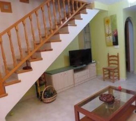 3 Zimmer Doppelhaus zu vermieten in Gran Vista - Olivo de Oro, Santa Pola mit Pool Garage - 1.200 € (Ref: 8968014)