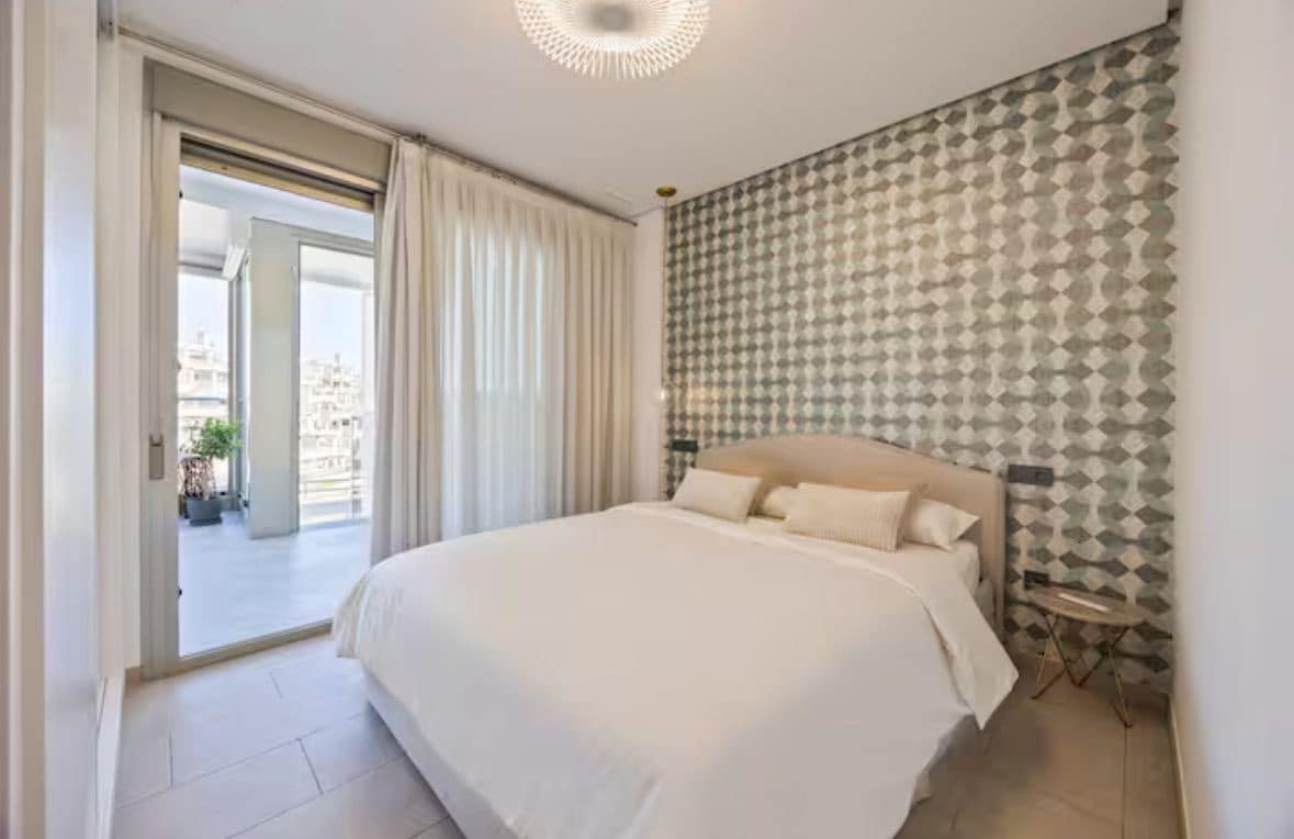 4 soveværelse Byhus til leje i Arenales del Sol med swimmingpool garage - € 2.500 (Ref: 8982132)