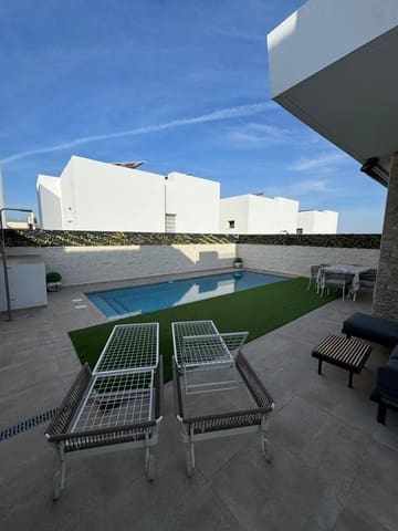 2 soverom Villa til leie i Benijófar med svømmebasseng garasje - € 2 100 (Ref: 9059001)