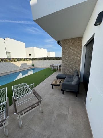 2 soverom Villa til leie i Benijófar med svømmebasseng garasje - € 2 100 (Ref: 9059001)