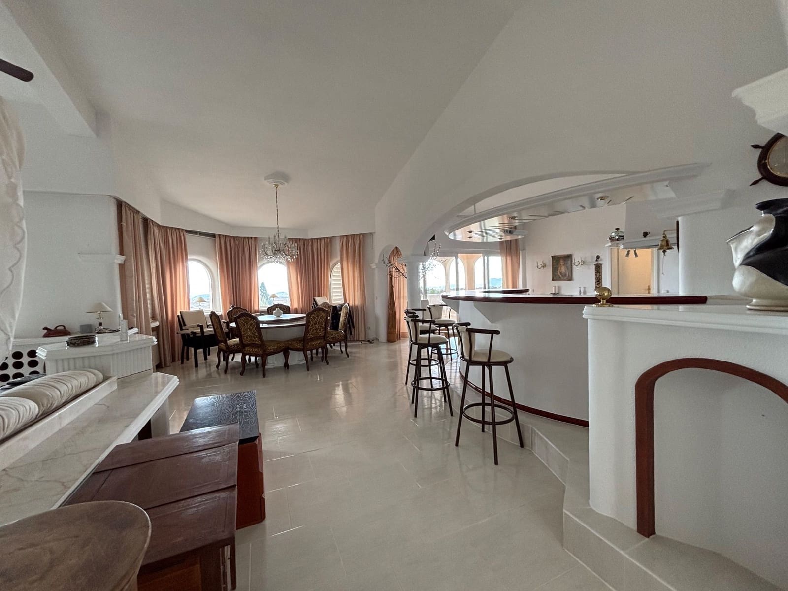 5 camera da letto Villa da affittare in Muchamiel / Mutxamel con piscina garage - 3.000 € (Rif: 9102729)