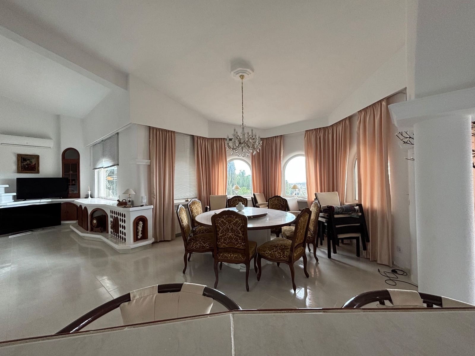 5 camera da letto Villa da affittare in Muchamiel / Mutxamel con piscina garage - 3.000 € (Rif: 9102729)