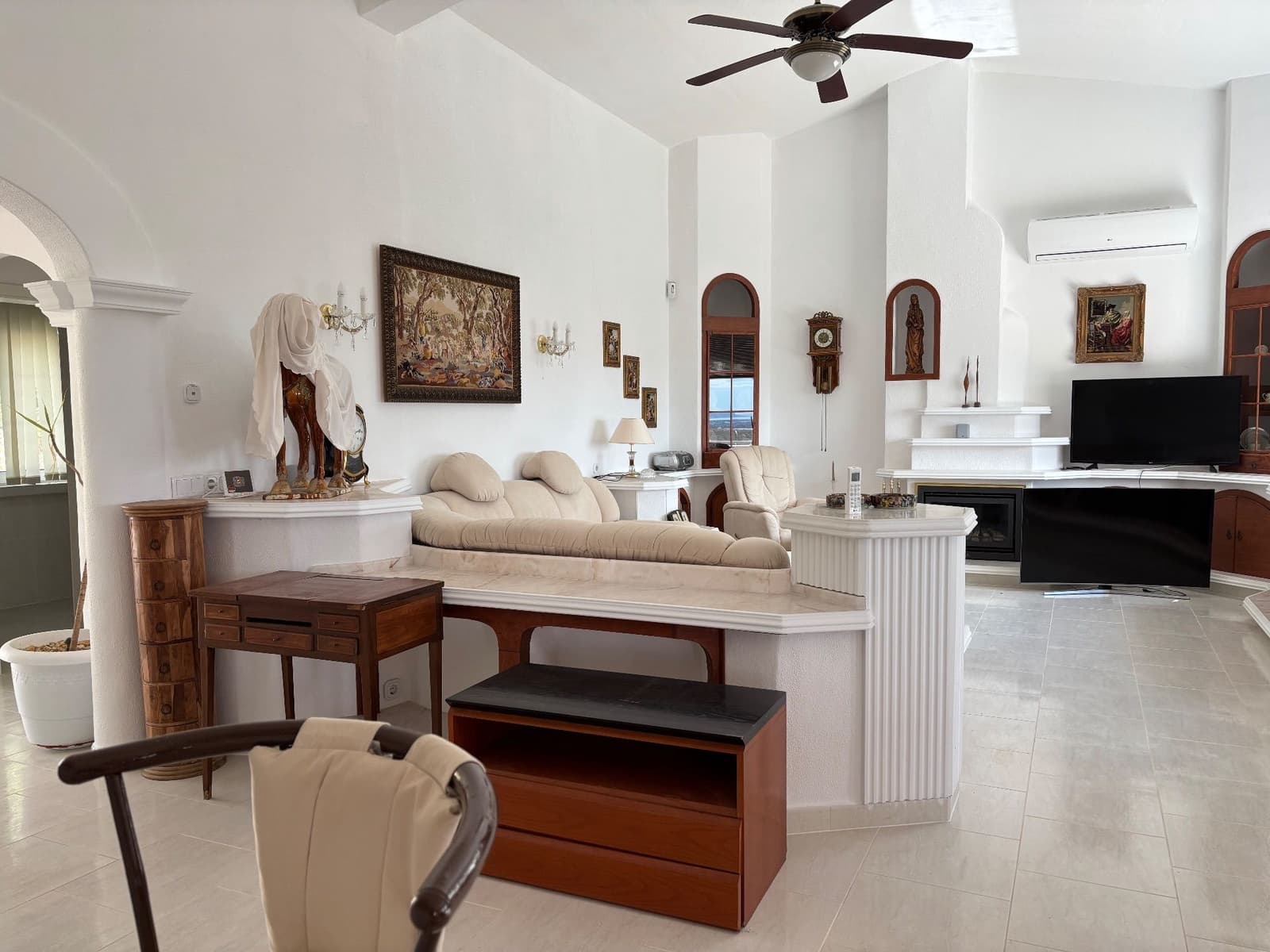 5 camera da letto Villa da affittare in Muchamiel / Mutxamel con piscina garage - 3.000 € (Rif: 9102729)