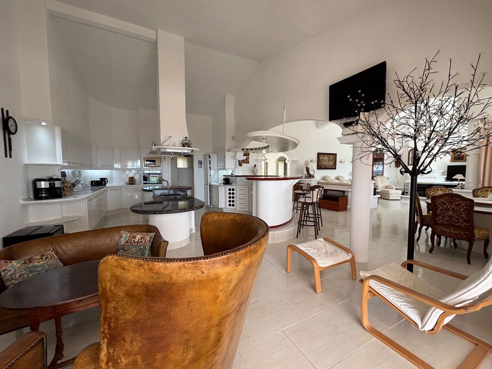 5 camera da letto Villa da affittare in Muchamiel / Mutxamel con piscina garage - 3.000 € (Rif: 9102729)