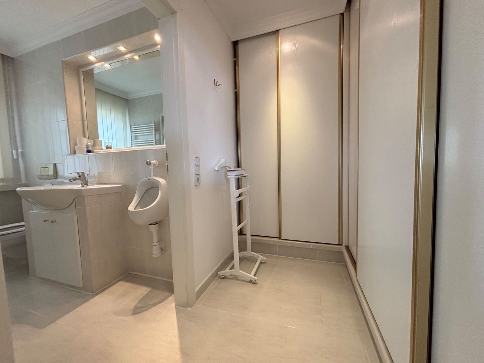 5 camera da letto Villa da affittare in Muchamiel / Mutxamel con piscina garage - 3.000 € (Rif: 9102729)