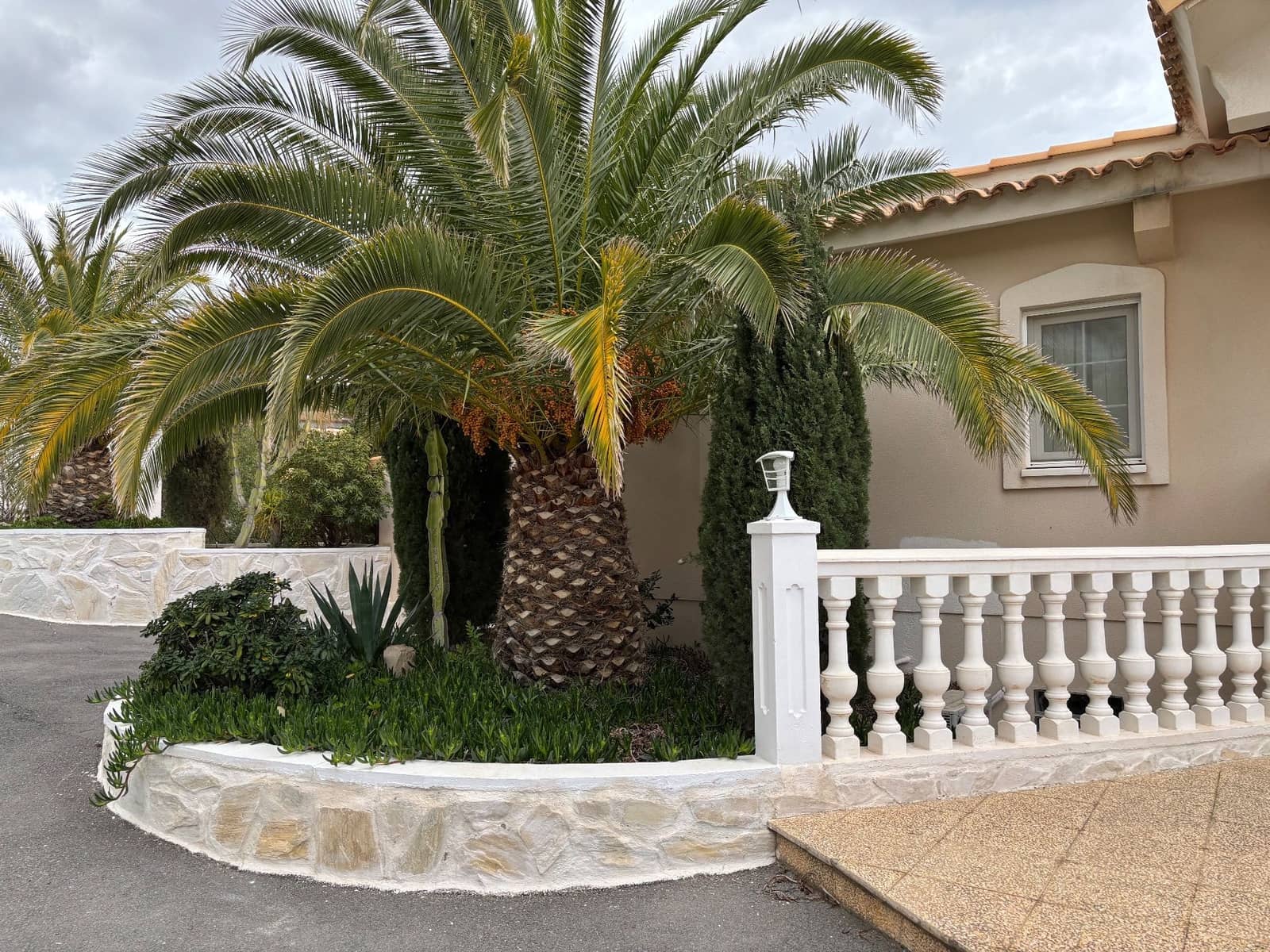 5 camera da letto Villa da affittare in Muchamiel / Mutxamel con piscina garage - 3.000 € (Rif: 9102729)