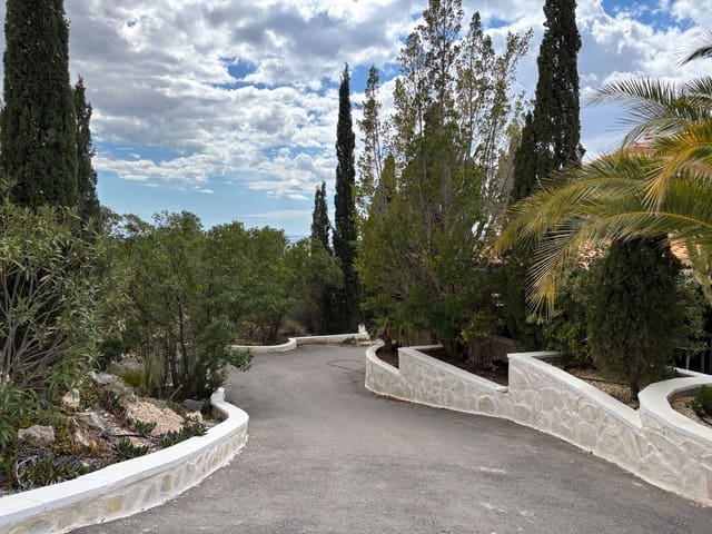 5 camera da letto Villa da affittare in Muchamiel / Mutxamel con piscina garage - 3.000 € (Rif: 9102729)