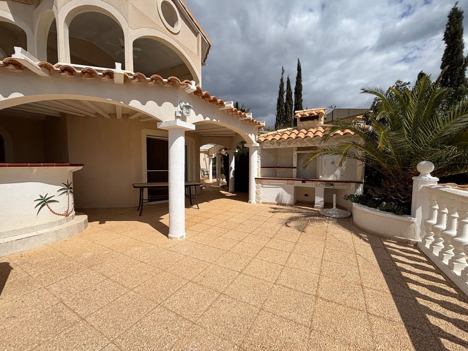 5 camera da letto Villa da affittare in Muchamiel / Mutxamel con piscina garage - 3.000 € (Rif: 9102729)