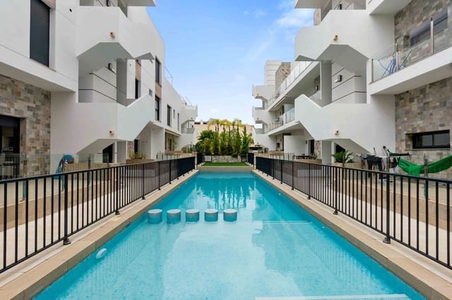 2 bedroom Townhouse for rent in Arenales del Sol, Elche / Elx with pool garage - € 1,450 (Ref: 9143420)