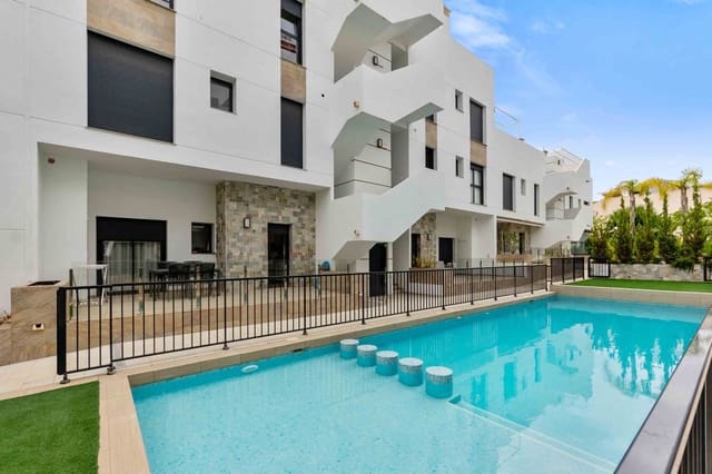 2 bedroom Townhouse for rent in Arenales del Sol, Elche / Elx with pool garage - € 1,450 (Ref: 9143420)