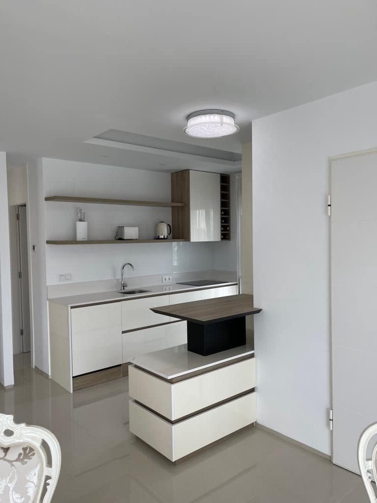 2 bedroom Townhouse for rent in Arenales del Sol with pool garage - € 1,450 (Ref: 9143420)