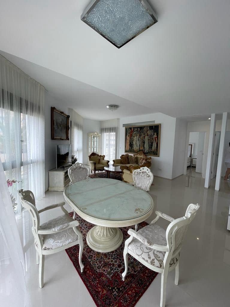 2 bedroom Townhouse for rent in Arenales del Sol with pool garage - € 1,450 (Ref: 9143420)