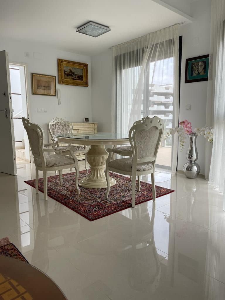 2 bedroom Townhouse for rent in Arenales del Sol with pool garage - € 1,450 (Ref: 9143420)