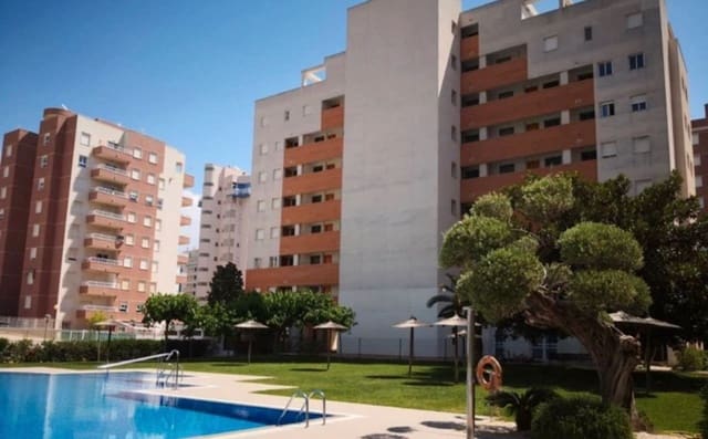 3 makuuhuone Huoneisto vuokrattavana paikassa Guardamar Playa, Guardamar del Segura mukana uima-altaan - 950 € (Ref: 9177207)