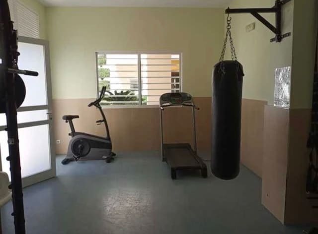 3 makuuhuone Huoneisto vuokrattavana paikassa Guardamar Playa, Guardamar del Segura mukana uima-altaan - 950 € (Ref: 9177207)