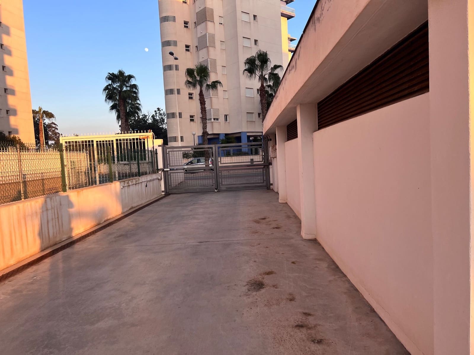 3 soveværelse Lejlighed til leje i Guardamar del Segura med swimmingpool - € 950 (Ref: 9177207)