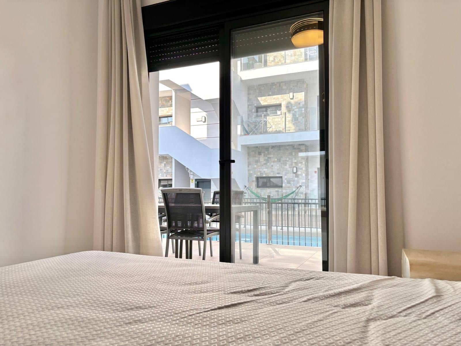 2 sypialnia Dom do wynajęcia w Arenales del Sol z basenem garażem - 1 450 € (Ref: 9183304)