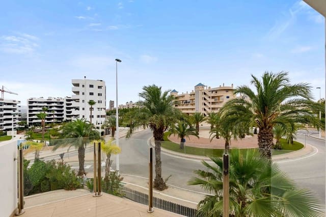 2 makuuhuone Omakotitalo vuokrattavana paikassa Arenales del Sol, Elche / Elx mukana uima-altaan 
autotalli - 1 450 € (Ref: 9183304)