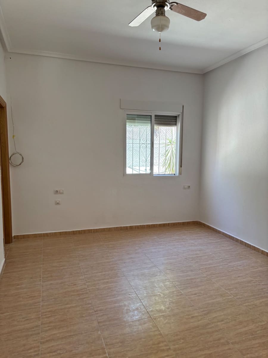 Finca/Maison de Campagne de 5 chambres à louer à Crevillente / Crevillent avec piscine garage - 1 700 € (Ref: 9204256)