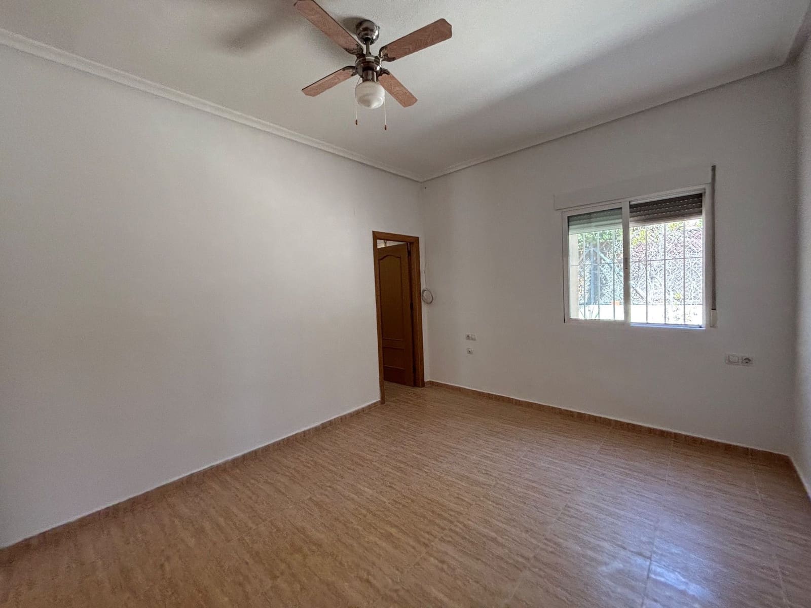 Finca/Maison de Campagne de 5 chambres à louer à Crevillente / Crevillent avec piscine garage - 1 700 € (Ref: 9204256)