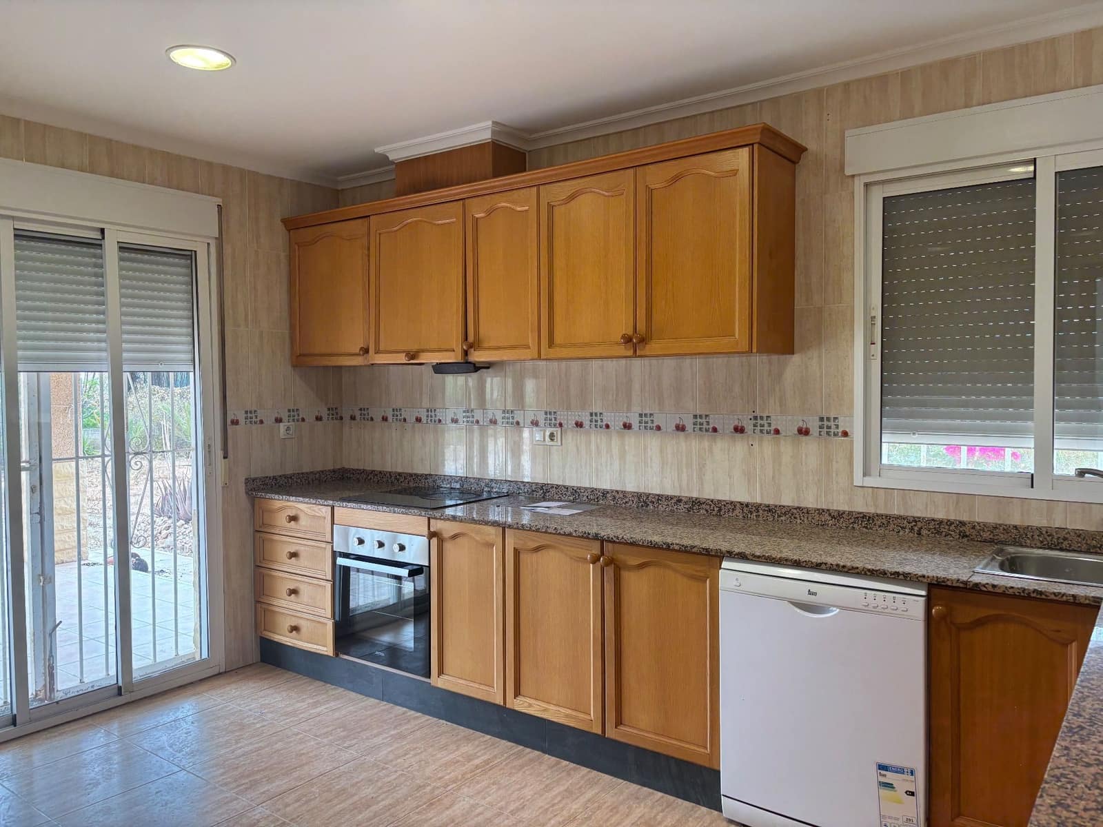 Finca/Maison de Campagne de 5 chambres à louer à Crevillente / Crevillent avec piscine garage - 1 700 € (Ref: 9204256)