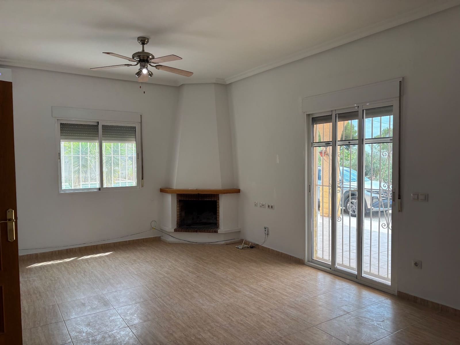 Finca/Maison de Campagne de 5 chambres à louer à Crevillente / Crevillent avec piscine garage - 1 700 € (Ref: 9204256)