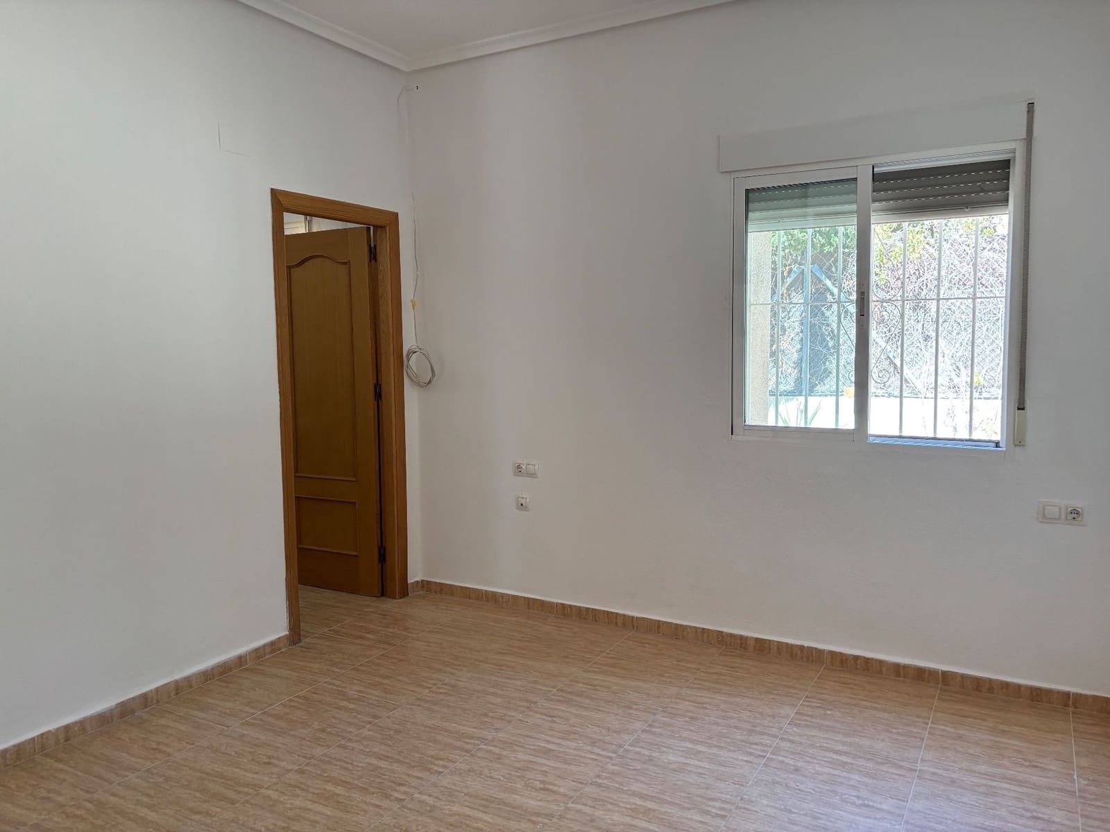 Finca/Maison de Campagne de 5 chambres à louer à Crevillente / Crevillent avec piscine garage - 1 700 € (Ref: 9204256)