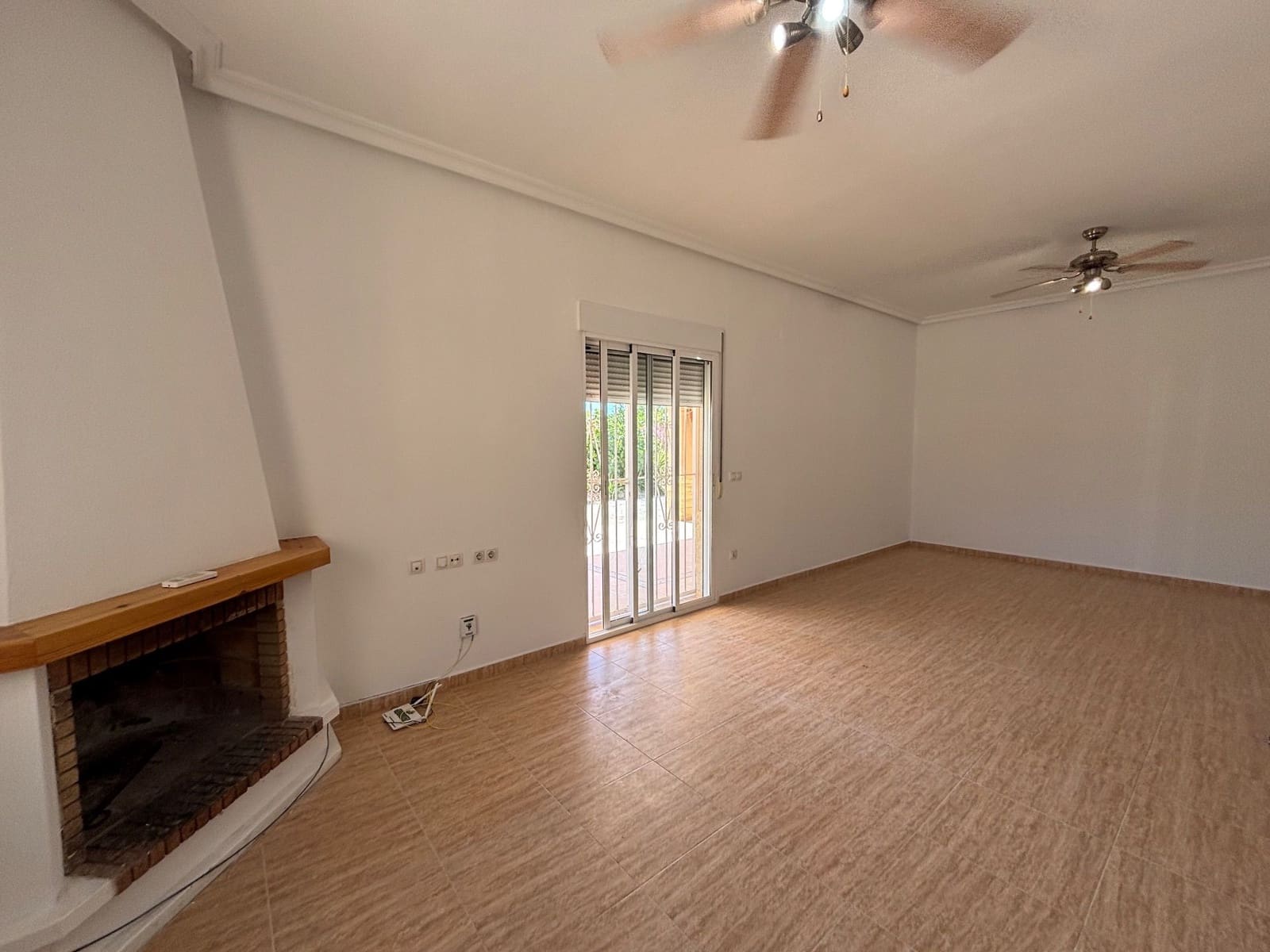Finca/Maison de Campagne de 5 chambres à louer à Crevillente / Crevillent avec piscine garage - 1 700 € (Ref: 9204256)