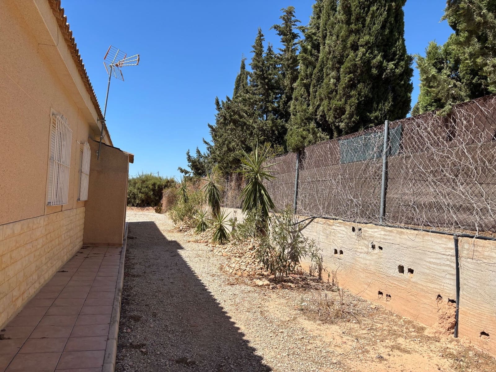 Finca/Maison de Campagne de 5 chambres à louer à Crevillente / Crevillent avec piscine garage - 1 700 € (Ref: 9204256)