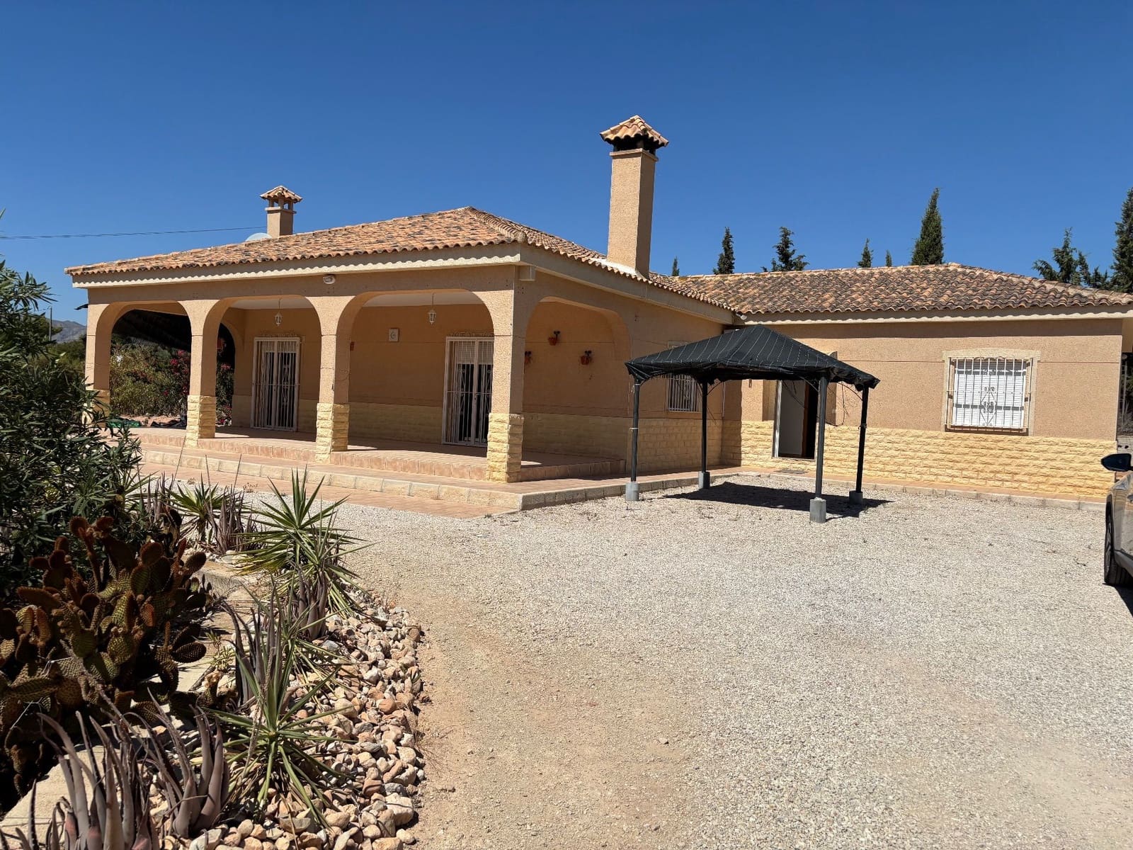 Finca/Maison de Campagne de 5 chambres à louer à Crevillente / Crevillent avec piscine garage - 1 700 € (Ref: 9204256)
