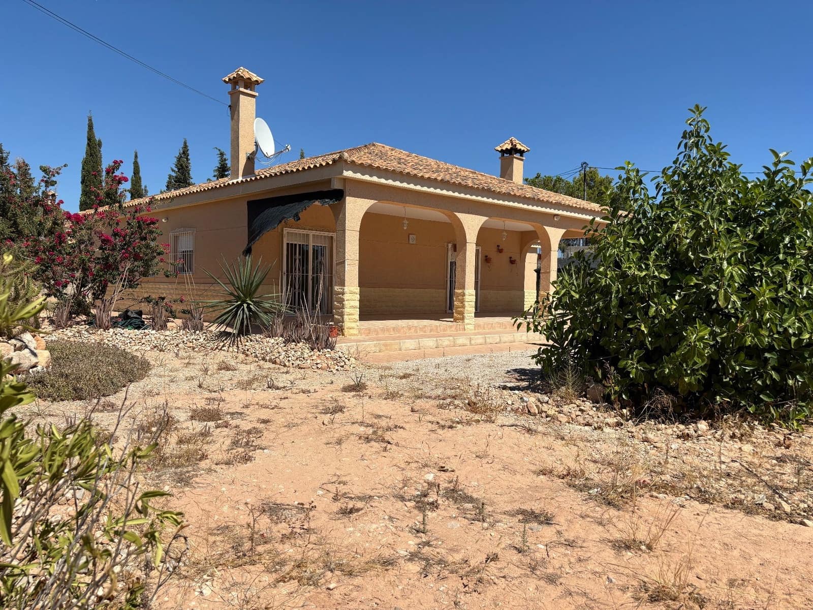 Finca/Maison de Campagne de 5 chambres à louer à Crevillente / Crevillent avec piscine garage - 1 700 € (Ref: 9204256)