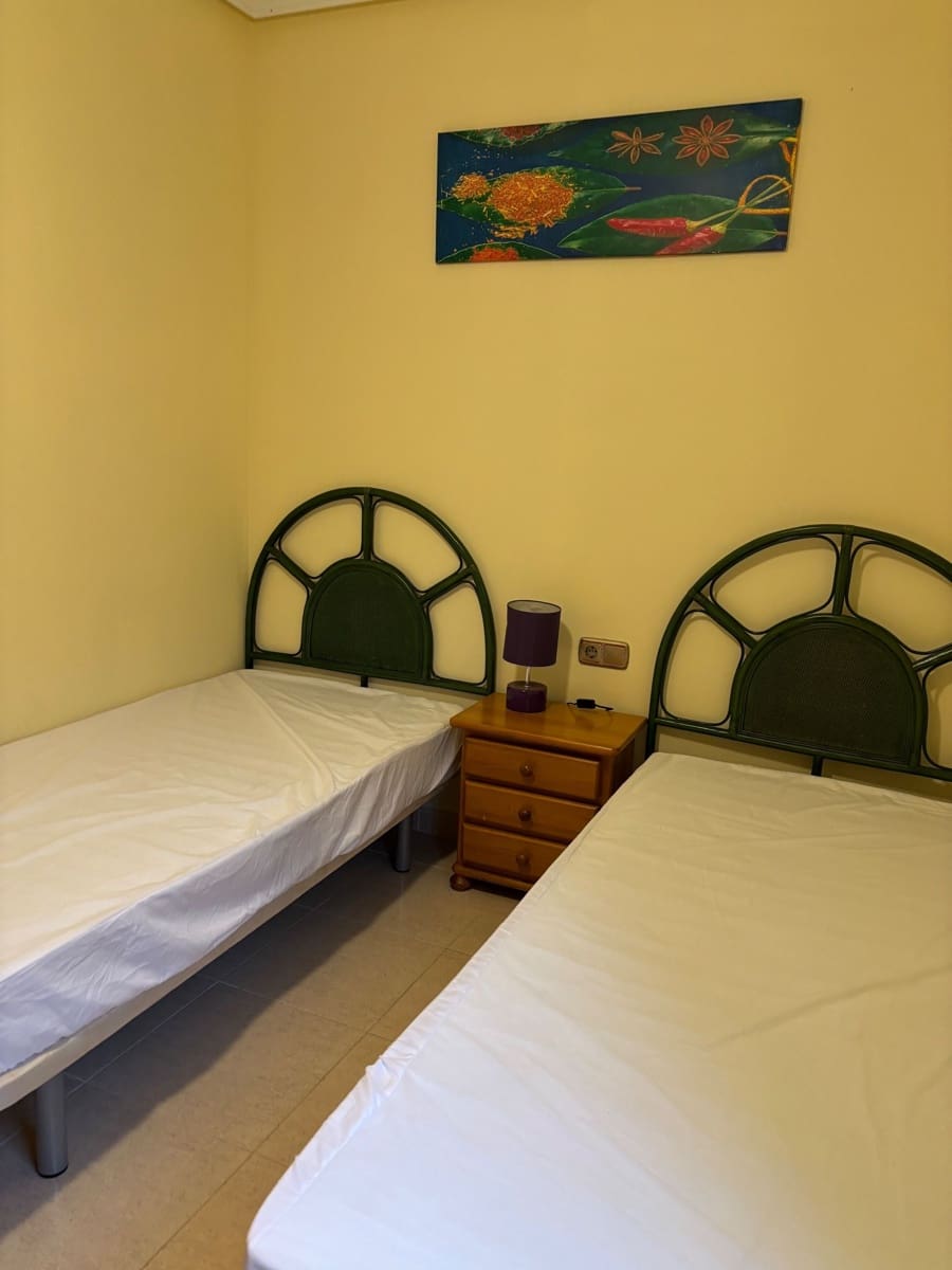 2 sypialnia Apartament do wynajęcia w Orihuela Costa z basenem - 850 € (Ref: 9230329)