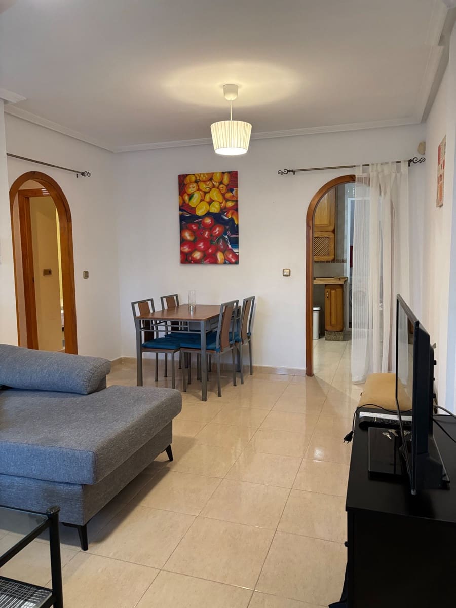 2 sypialnia Apartament do wynajęcia w Orihuela Costa z basenem - 850 € (Ref: 9230329)
