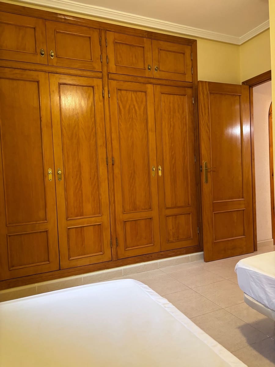 2 sypialnia Apartament do wynajęcia w Orihuela Costa z basenem - 850 € (Ref: 9230329)