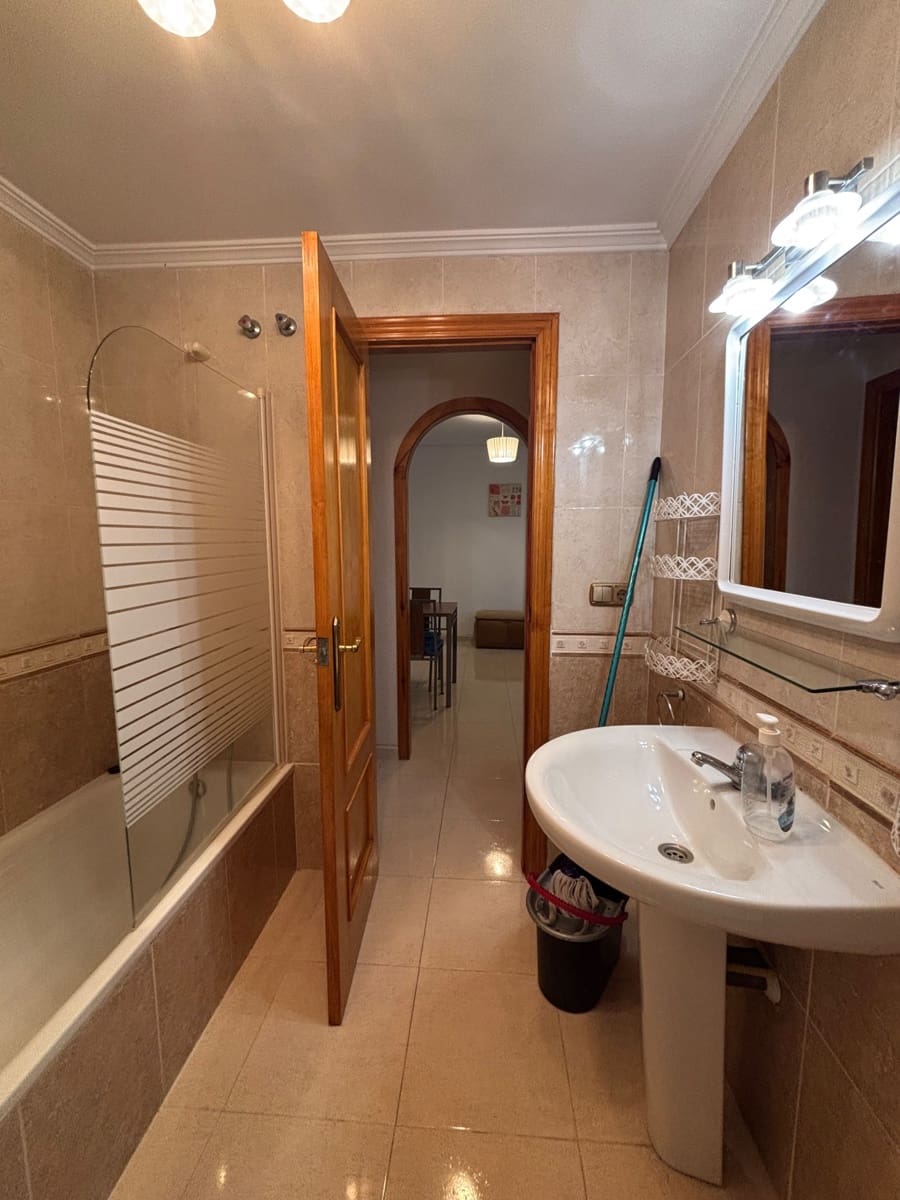 2 sypialnia Apartament do wynajęcia w Orihuela Costa z basenem - 850 € (Ref: 9230329)