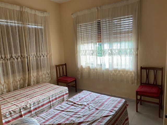 3 camera da letto Villa da affittare in Dehesa de Campoamor, Orihuela con piscina garage - 700 € (Rif: 9247952)